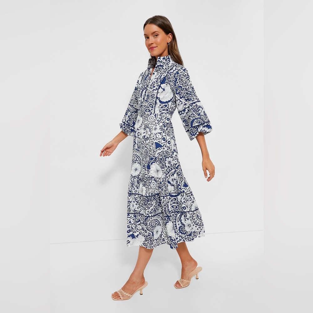 Tuckernuck Hyacinth House Navy White Floral Hillsborough Midi Dress Size M